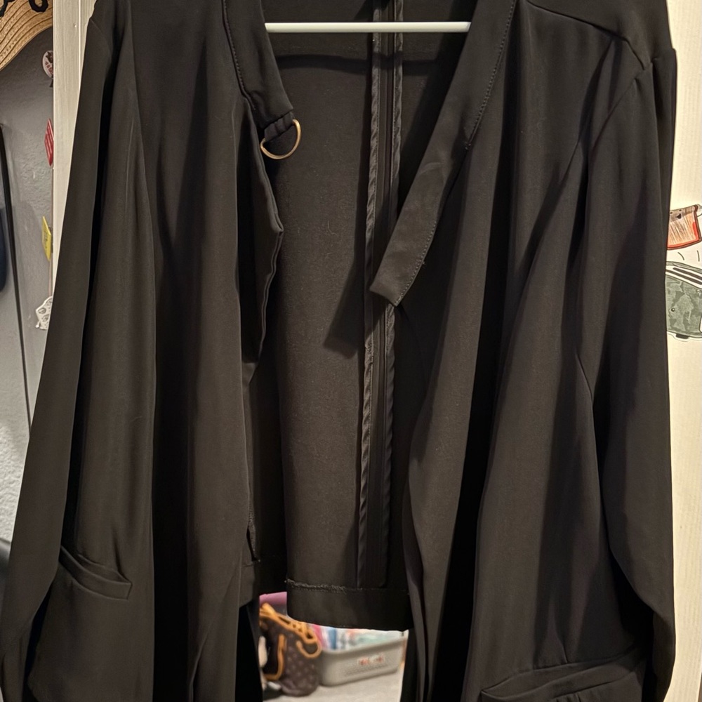 192- torrid -3xl- buckle suit jacket